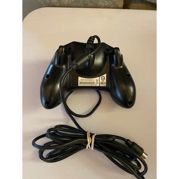 Microsoft XBOX controller S series. Untested - Picture 2 of 3